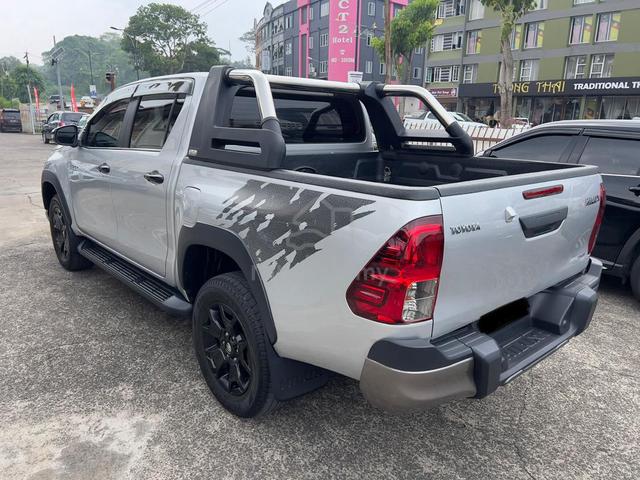 2020 Toyota HILUX 2.8 BLACK EDITION MY17 AN120 - 4