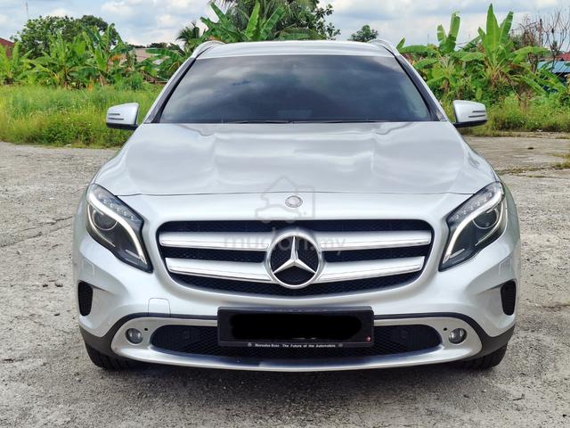 2014 Mercedes Benz GLA200 (CBU) 1.6 (A) loan kedai - 2