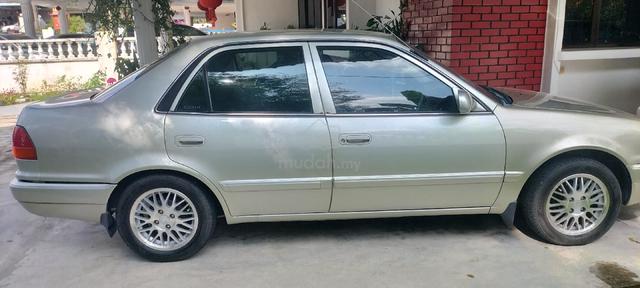 Toyota Corolla model AE111 - 2