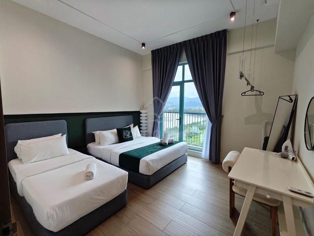 Bay Suites 1
