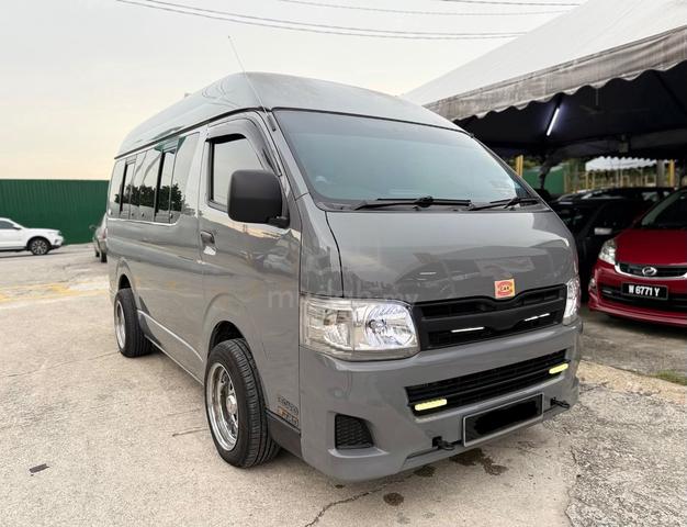 2013 Toyota HIACE 2.7 TRH203R FACELIFT (M) - 2
