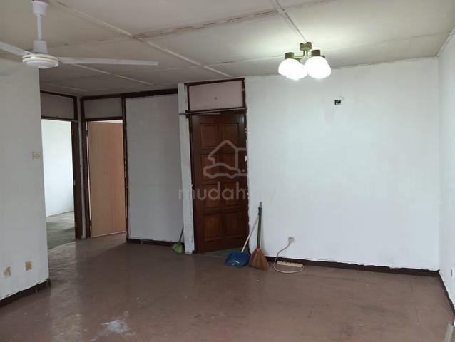 Bukit Cheras Apartment (Block 1 & 3) 1