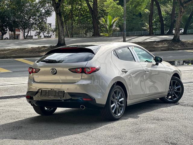 MAZDA3 2026 Mazda 3 1.5 HIGH PLUS LIFTBACK - 4