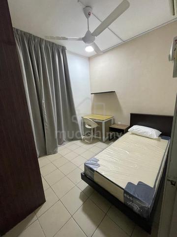 Casa Subang Condo USJ Subang Jaya Female Medium Fan Room Near BRT/ LRT 1