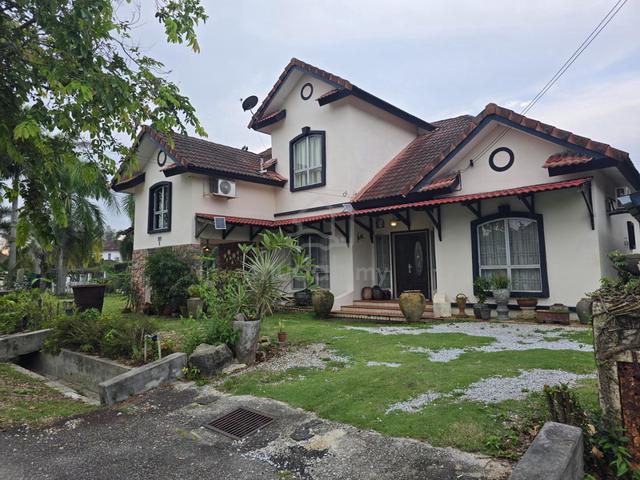 CORNER LOT 2 Storey Bungalow Sepang Putra, Sungai Pelek, Sepang 1