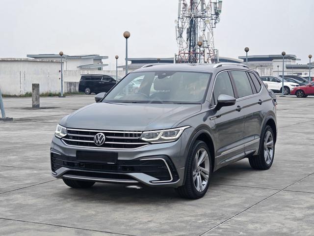 2022 Volkswagen TIGUAN 2.0 ALLSPACE TSI R-LINE (A) - 1