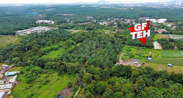 2.67 acre Main Road Agricultural Land | Developing area Machang Bubok 1