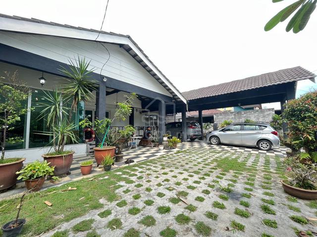 NICE BUNGALOW 🔥 Renovated Desa Subang Permai, Seksyen U6, Shah Alam 1