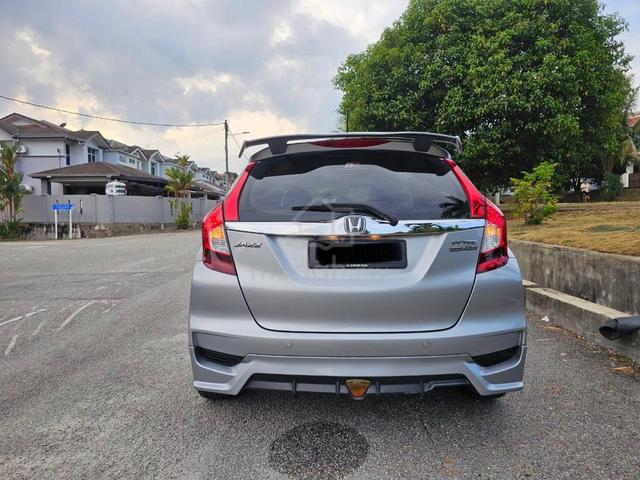 2020 Honda JAZZ E 1.5L (A) FULL SKIRTING OFFER TOP - 5