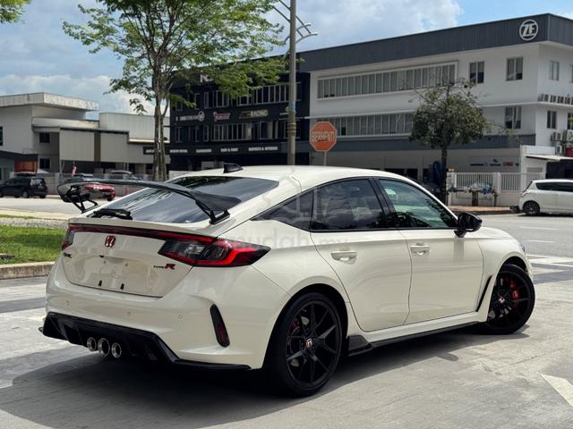 *2024* Honda CIVIC 2.0 TYPE R FL5. 5k Km Only 4.5A - 2