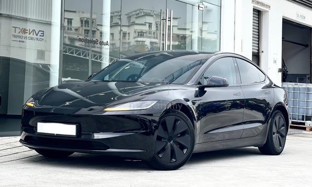 2023 Tesla Model 3 Long Range AWD - 1