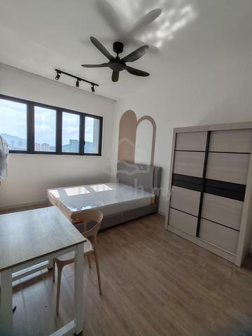 1.5 Months Deposit! Master Room w/ Private Bathroom, Ready to Move In! 1