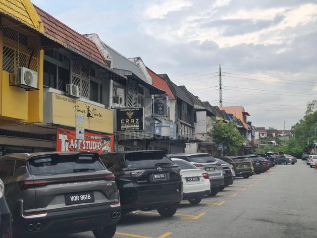 Taman Bukit Maluri Kepong Kuala Lumpur Ground Shop 1760 Sf for Rent 1