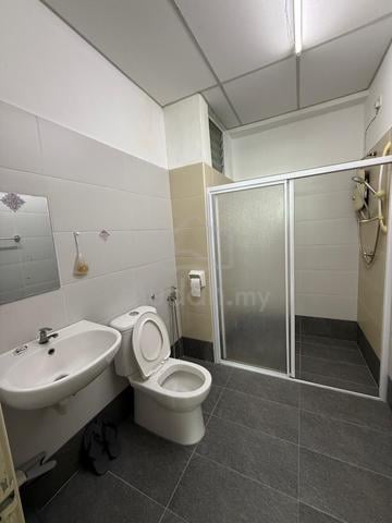 Akademik Suite 1
