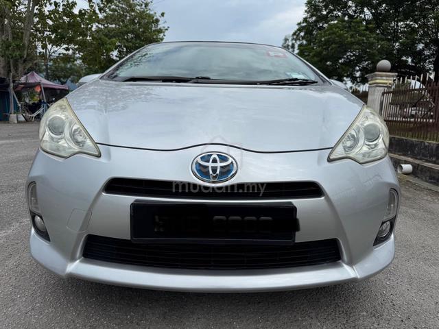 2013 Toyota PRIUS 1.8 (HYBRID) ENHANCED (A) - 1