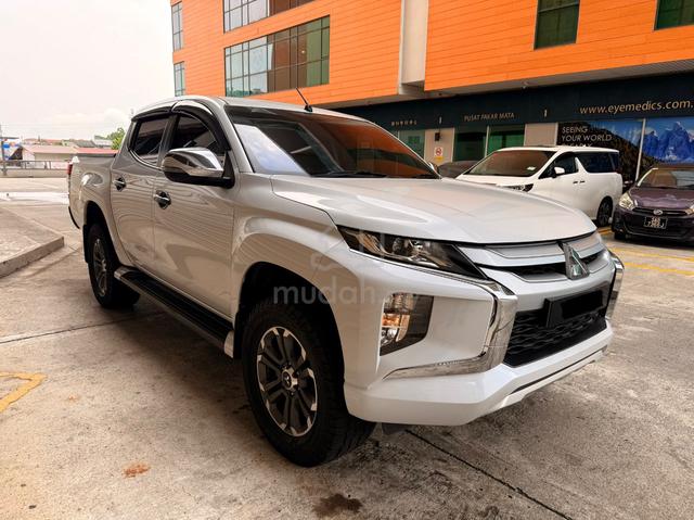 Mitsubishi TRITON 2.4 VGT PREMIUM 2022 - 2