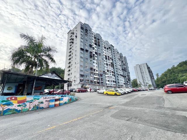 Selayang Mulia Apartment Mawar & Teratai 1
