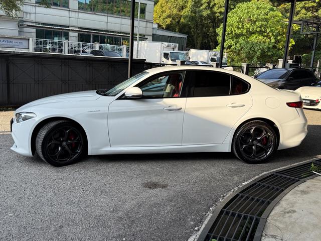 2020 Alfa Romeo GIULIA VELOCE 2.0 Turbo - 2