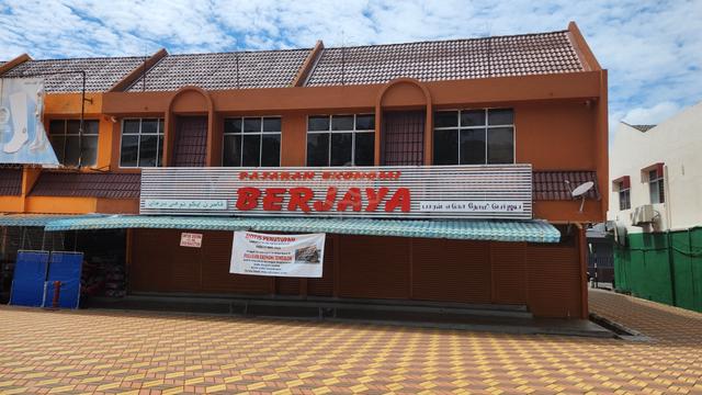2 storey shoplot 1