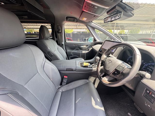 2025 Toyota ALPHARD 2.5 Z JBL HUD Full Spec - 4