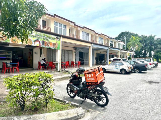 Bandar Bukit Raja, Jalan Zapin 1.5 Storey Shoplot for sale Freehold 1