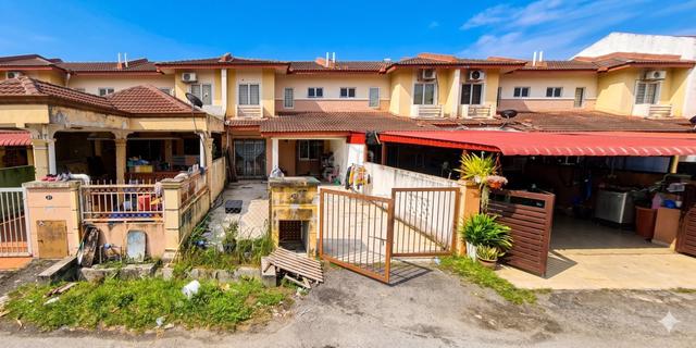 Below Bank value 150k ❤️ 2sty house, pelabuhan klang, selangor 1