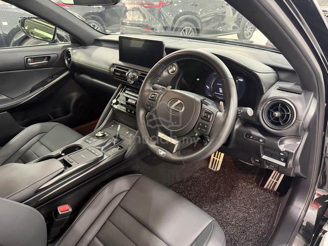 UNREG 2024 Lexus IS300 2.0 F-SPORT Grade 5A AT - 5