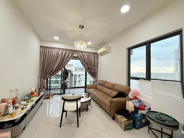 Bay Point @ Country Garden Danga Bay 1