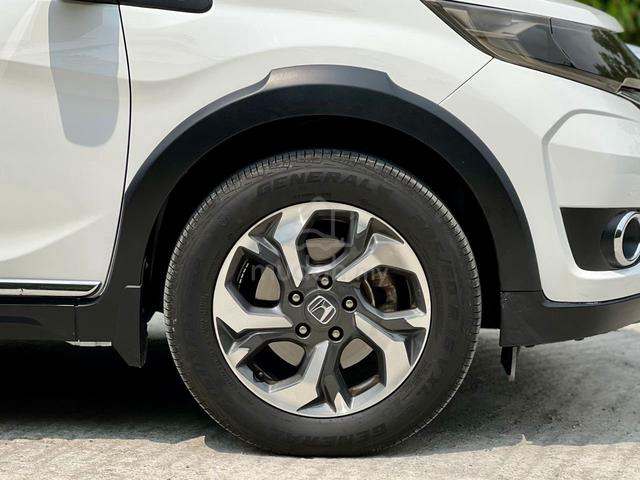 2018 Honda BR-V 1.5 V -- (A) OFFER NOW - 3