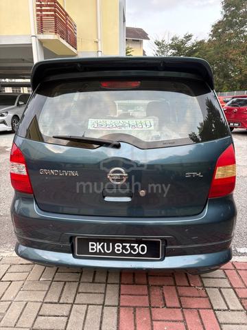 2010 Nissan GRAND LIVINA 1.6 CLASSIC/COMFORT (M) - 4