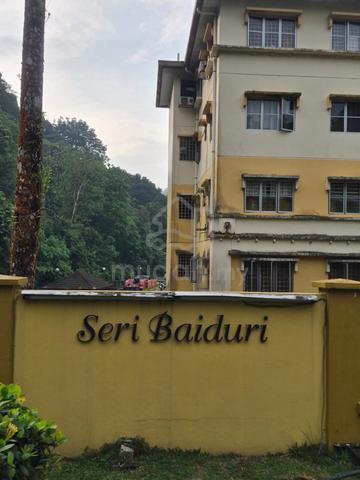 Seri Baiduri Apartment (Bukit Indah) 1