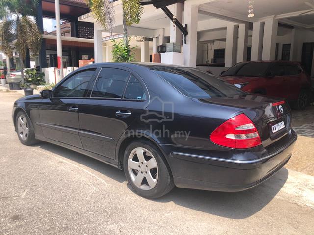 1995 Mercedes Benz 260E 2.6 (A) - 4