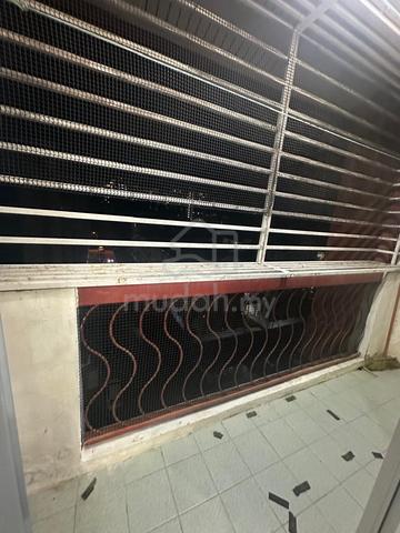 Seri Maya Apartments (Lok Kawi Heights) 1