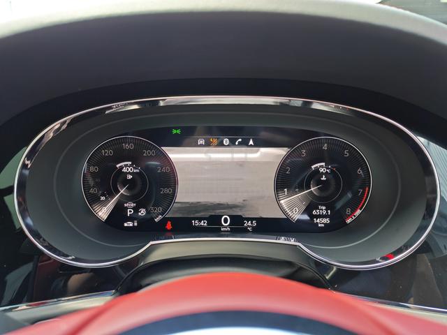 (Grade 5A, 14k+ Km) 2022 Bentley BENTAYGA 4.0 V8 - 5