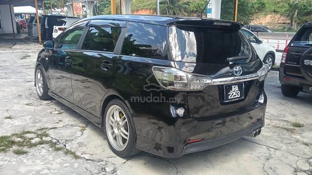 2011 Toyota WISH 1.8 S 4DISC PADDLE SHIFT FULL SPE - 4