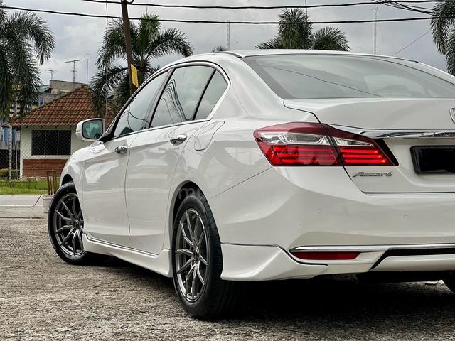 2017 Honda ACCORD 2.0 VTi-L FACELIFT (A) - 5