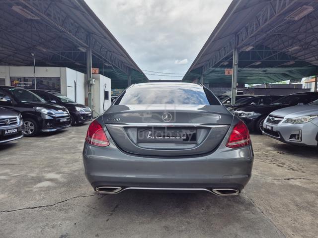 2017 Mercedes Benz C200 2.0 AVANTGARDE (CKD) (A) - 2
