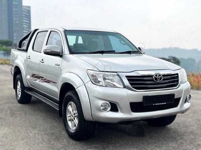 2012 Toyota HILUX 2.5 G KUN26R FACELIFT 4X4 AUTO - 1