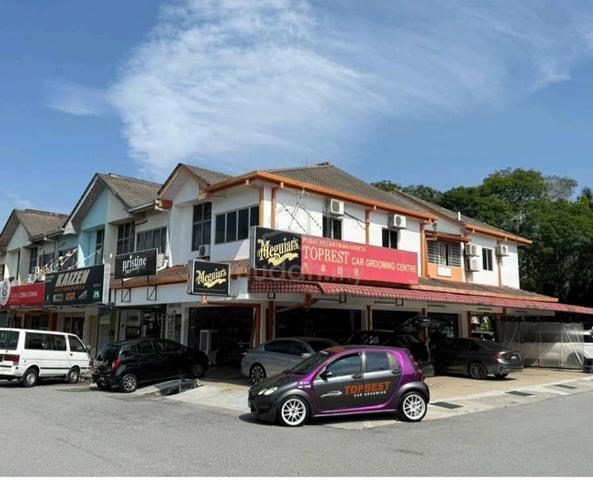 Subang Jaya, Double storey corner 1