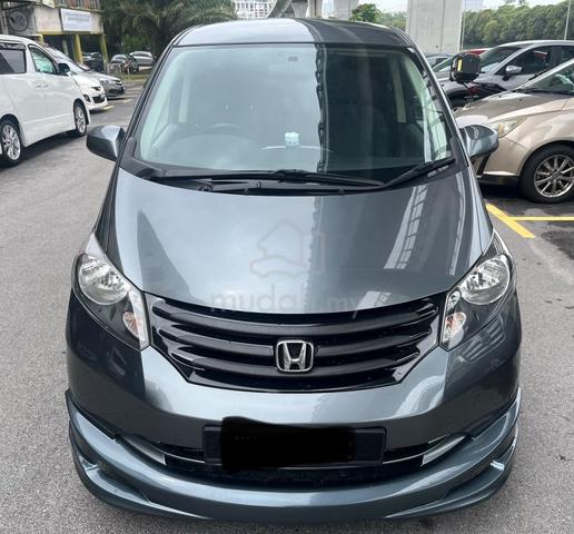 2013-Honda FREED 1.5 S (A) Loan/Cash - 4
