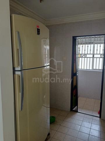 Setia Indah Flat 1