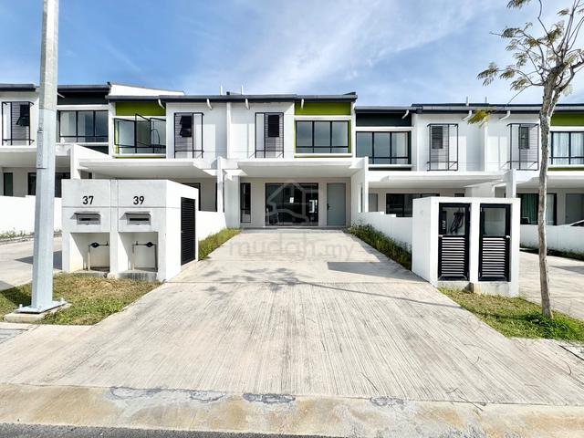 [0% DEPOSIT] FREEHOLD 2 Storey SUPERLINK Residensi Lambaian 2, Bangi 1