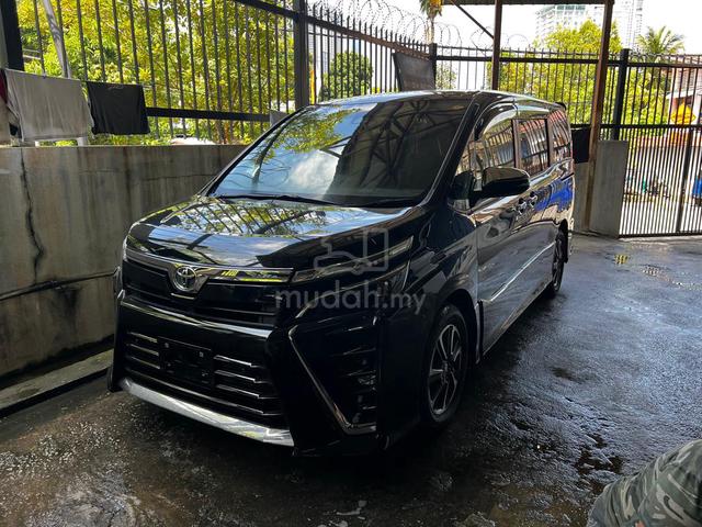 2021 Toyota VOXY 2.0 ZS KIRAMEKI III (A) - 1