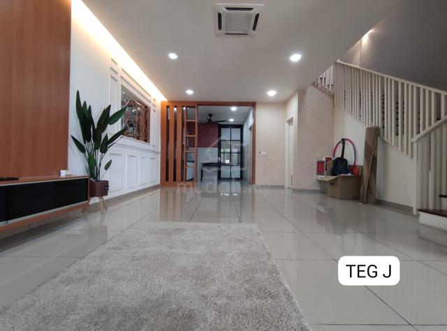 Partial Furnished Setia Alam Setia Utama 3 storey Terrace 1