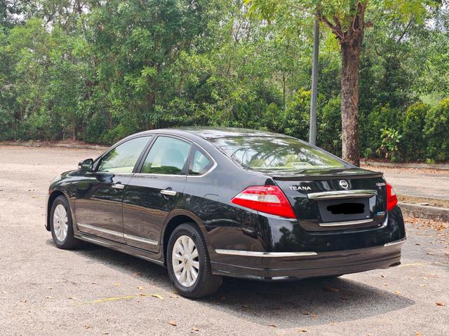 Nissan TEANA 2.0 200 XE 2011 (A) LuxuryFullSpec - 5
