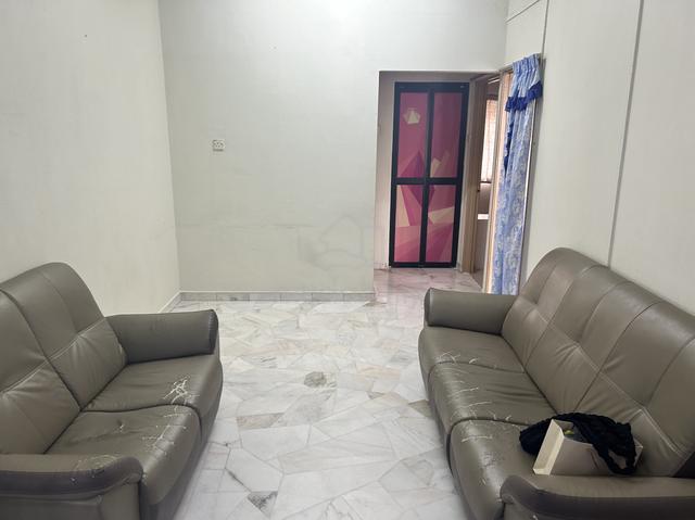 Flat Taman Alam Megah 1