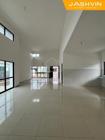 Nusa Cinta Premium Single Storey Bungalow 1
