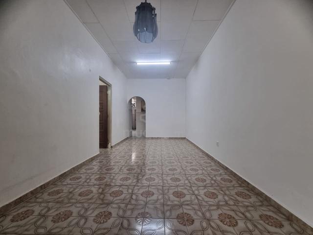 { Value Buy } Greenlane Single Storey Terrace ; Quiet Neighborhood 1