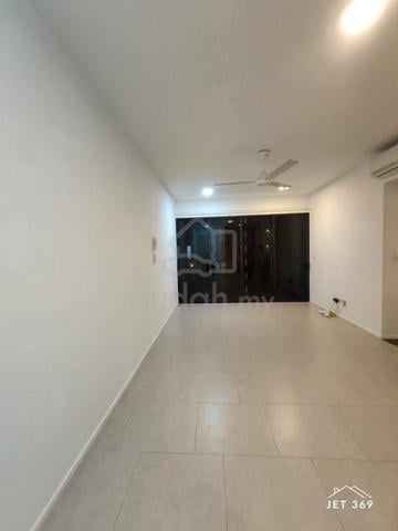 #WTS  #sales  Bukit Tinggi 2 Klang 2 Storey Terrace House For Sales 1