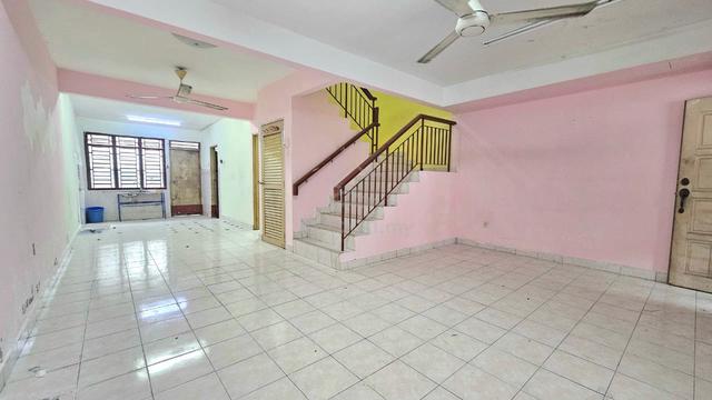 FOR SALE | Double Storey Terrace House @ Taman Sri Pulai Perdana 1